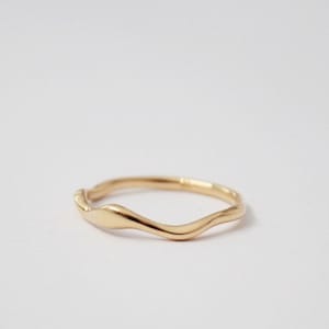 REAL 14k Gold Squiggle ring - Wavy Ring,  Thin Band Ring- 14k Ring- Stacking ring- Twist Ring- Wedding Band