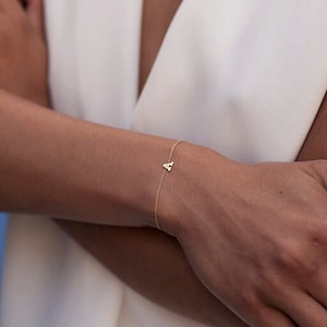 Pulsera con inicial de oro macizo de 14 quilates - Pulsera con letras de oro macizo de 14 quilates - Pulsera de oro - Pulsera en capas - Pulsera de cadena