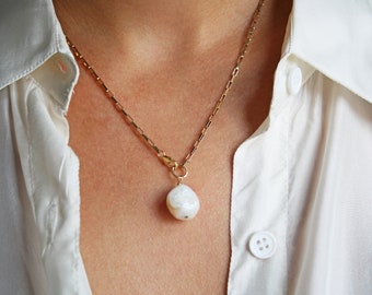 Baroque Pearl Necklace- Gold Pearl Necklace- Large Pearl necklace- Freshwater pearl Necklace- White Pearl- Pearl Jewelry