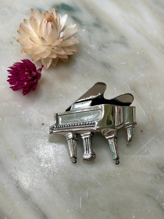 Vintage Beau Sterling Silver Piano Brooch Pin