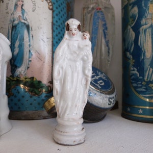 Madonna z Dzieciątkiem Jezus Święta Dziewica Maryja pozłacana porcelanowa statua Antyczna religijna Madonna nasza Święta Matka statua nasza Pani rzeźba