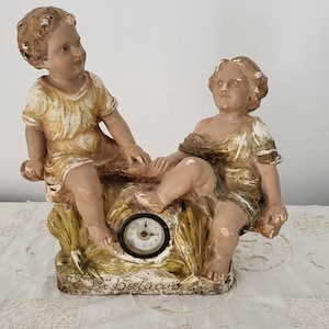 RARE Antike Französische figurale Uhr signiert Gallo nummeriert 1900er Jahre Schornstein Steh-Tischuhr mit Kindern auf Schaukel, französisches Boudoir-Dekor
