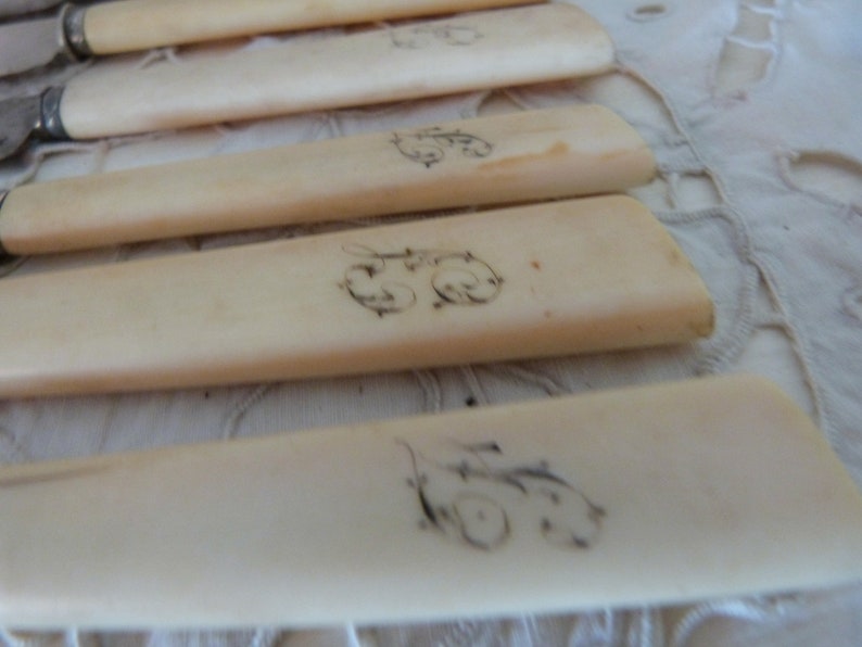 6 Boxed Antique French Monogrammed Bone Knives Diner Cheese Etsy