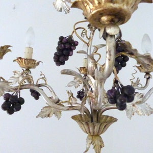 Lampe lustre antique en toleware italienne avec raisins, plafonnier d'éclairage en tole doré, lumière de décoration vintage romantique cottage chic image 7