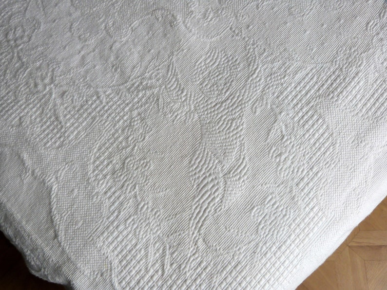 Antique French White Bedspread Provencal W Raised Angel Cherub Etsy