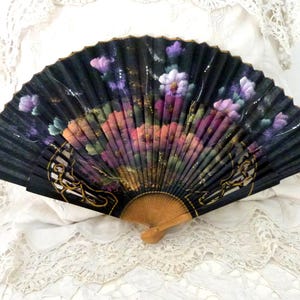 Antique hand fan 1900s folding fan hand painted handfan w filigree laquered wooden handle, fabric w flowers, vintage ladies accessories