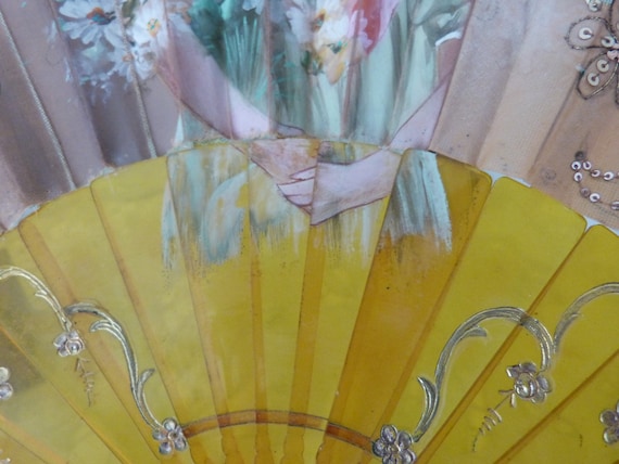 Éventail Pliable à Paillettes Avec Étui De Ceinture – Pour Festivals, Fêtes, Danse, Plein Air (Doré, 35x65 Cm)