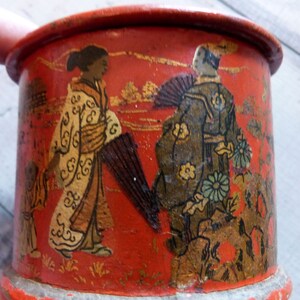Scatola di polvere di cartapesta francese antica scatola di cartapesta laccata scatola w dipinto cineserie Napoleone III decoro cartapesta scatola di lacca di cartapesta