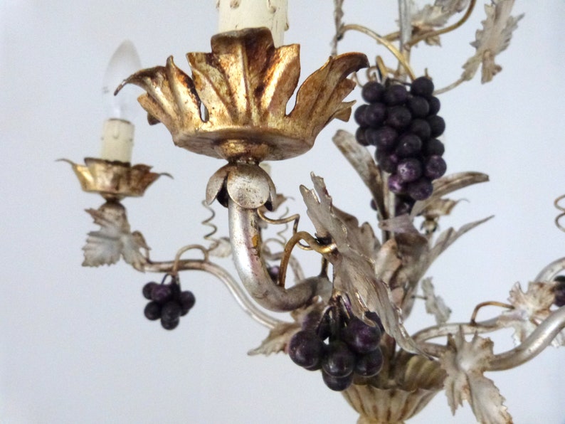 Lampe lustre antique en toleware italienne avec raisins, plafonnier d'éclairage en tole doré, lumière de décoration vintage romantique cottage chic image 9