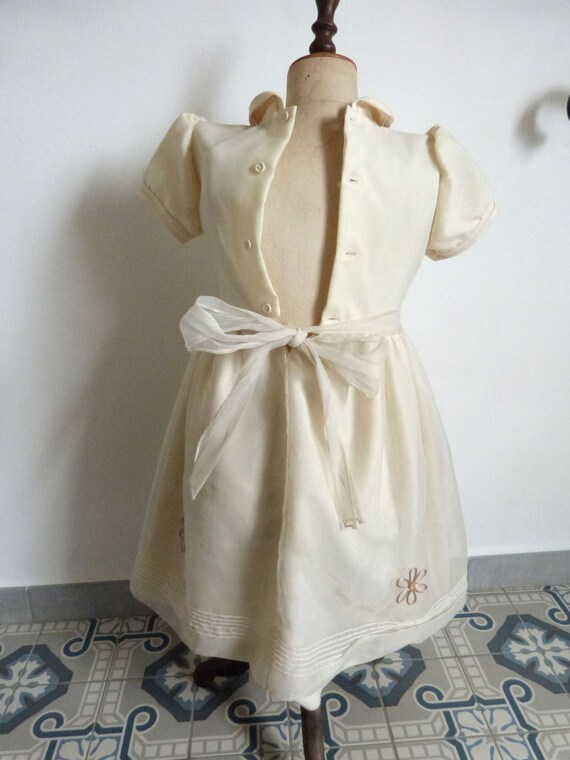 Vintage French hand made bridesmaid girl dress go… - image 4