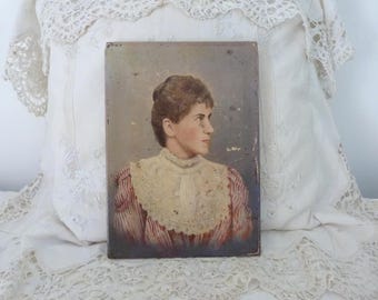 アンティークのフランス人女性の肖像画、古典的なビクトリア朝風の