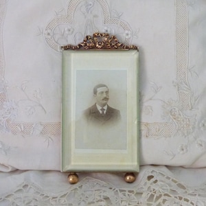 Large antique French ormolu picture frame w ribbon bow design thick beveled glass 1800s picture photo frame w elegant man, French home deco