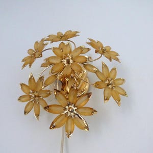 Vintage 1950 Französisch Messing w gelbe Glasblumen, Deckenleuchte Kronleuchter oder Wandleuchte, Retro Wohnkultur