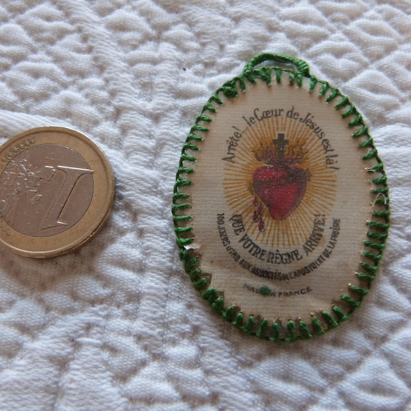 Vintage French handmade religious pocket reliquary scapular relic w sacred heart w cross text Agnus Dei lamb of God, 1900s relic pocket gift