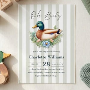 Einladung zur Babyparty mit Stockentenmotiv, Grandmillennial Einladung in neutralem Salbeigrün-Streifen-Design, „Oh Baby“, bearbeitbare Canva-Vorlage, sofortiger Download