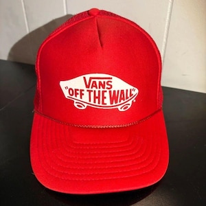 ヴィンテージ 90年代 Vans Off The Wall トラッカーハット レッド Nissin キャップ スナップバック 中国製