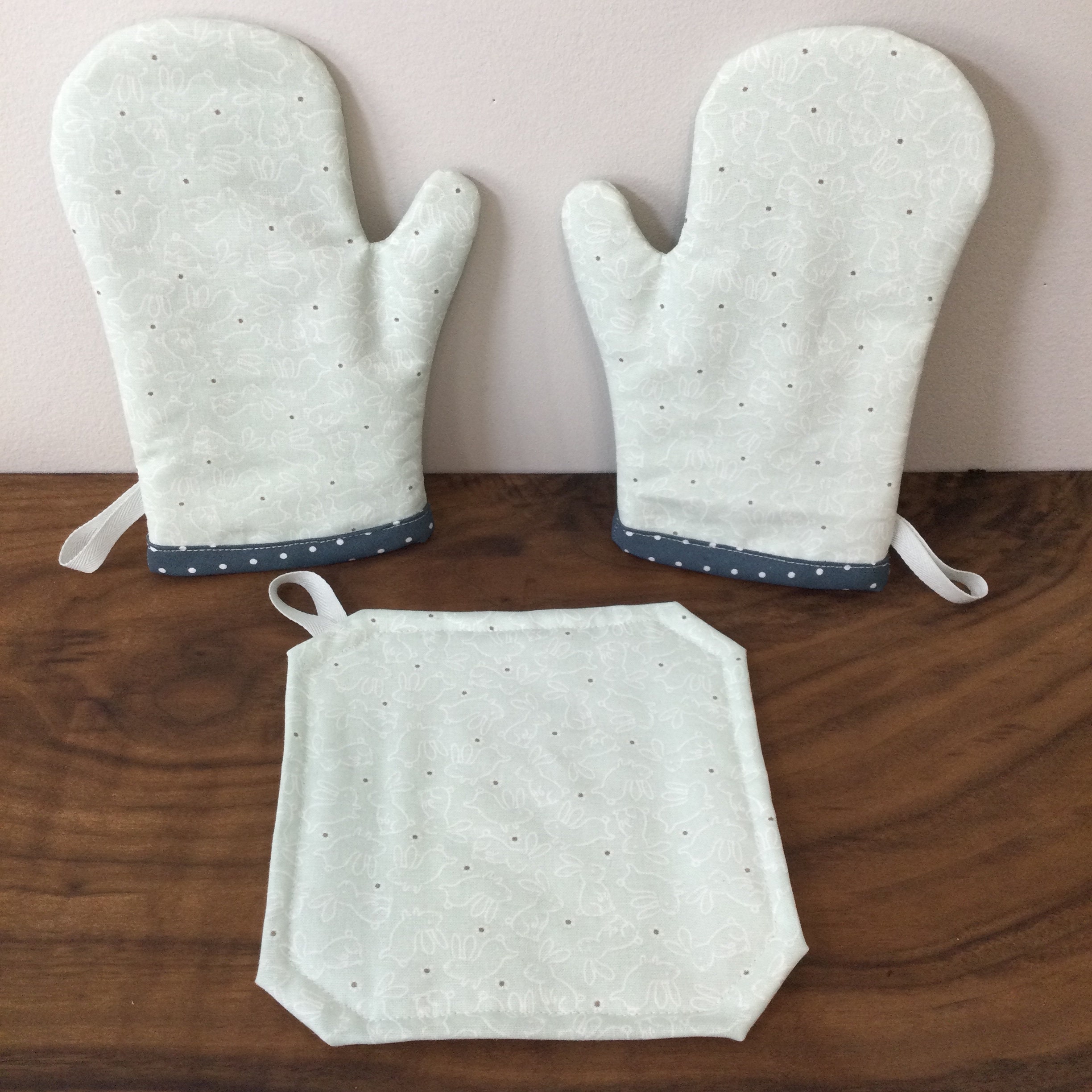 More Like Home: Child-size Play Oven Mitts (and reversible apron)