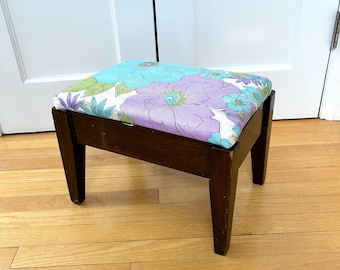 Poggiapiedi 1940 ROBUSTO in legno, sgabello vintage, robusto progetto di riutilizzo, cavallo da lavoro per cucina e garage!! asis