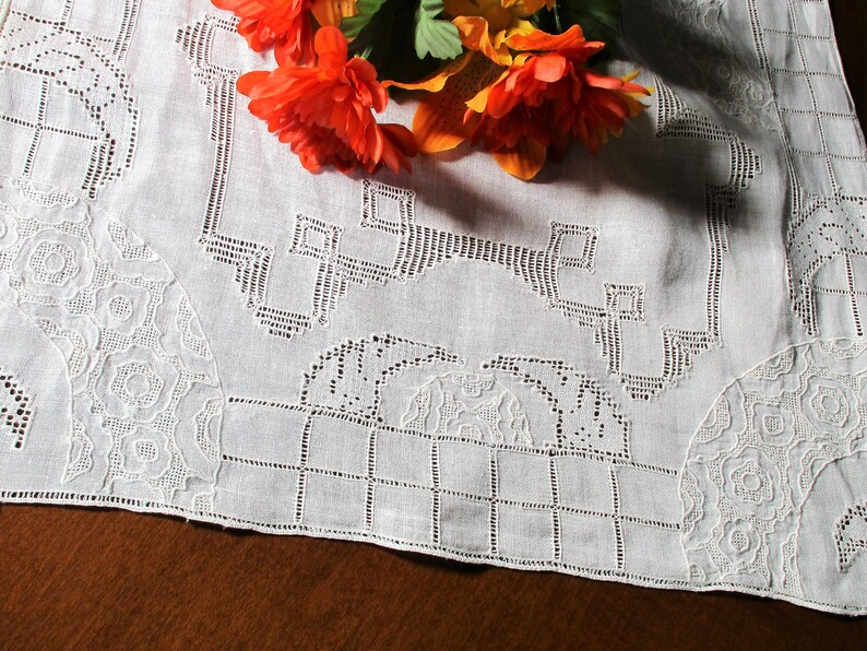 Lace Table Runner 42 By 16 Antique Lace Dresser Etsy
