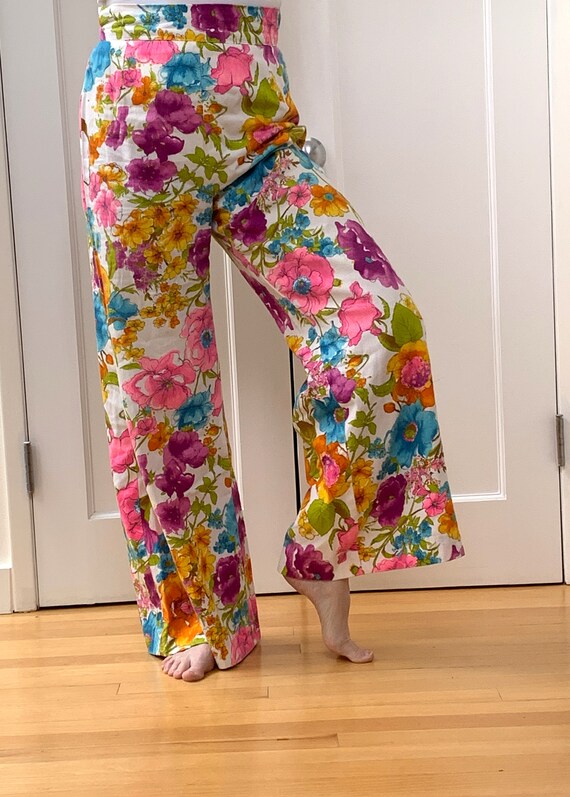 1970s Palazzo Pants In Psychedelic Bright Floral,… - image 4
