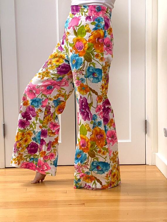 1970s Palazzo Pants In Psychedelic Bright Floral,… - image 1