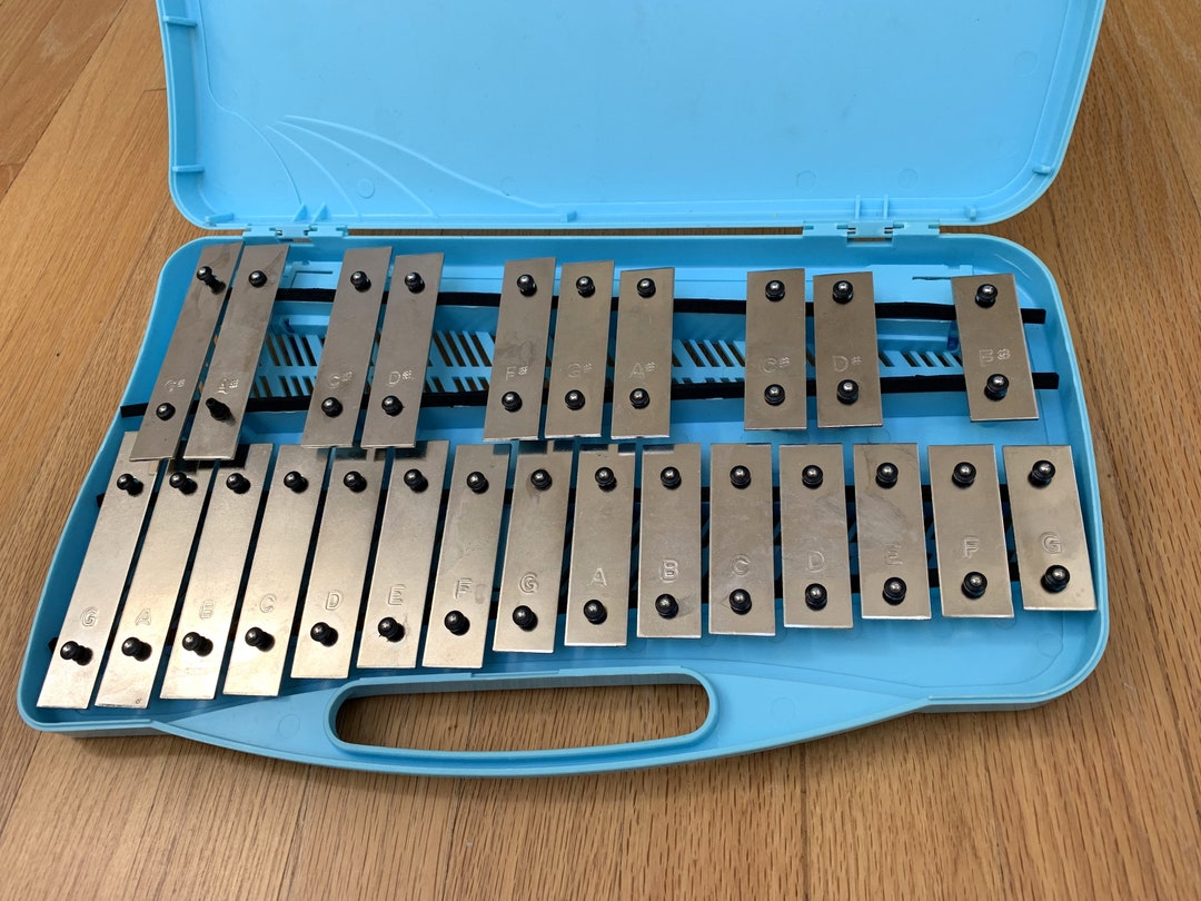 thumbnail image 2 of 27-Key Chromatic Glockenspiel Xylophone – Notes Engraved On Metal Keys, Includes 2 Beaters, G To A Range, For Kids & Beginners 2 of 13