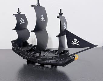 Black Pearl Pirate Ship – 3D Printed Display Model