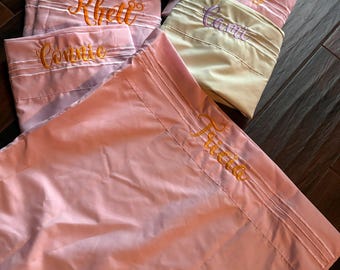 Individuell gestalteter Kissenbezug, personalisiertes Gastgeschenk, Teamgeschenk, personalisierte Pyjama-Party-Artikel, Geschenk für Studentinnenverbindungen