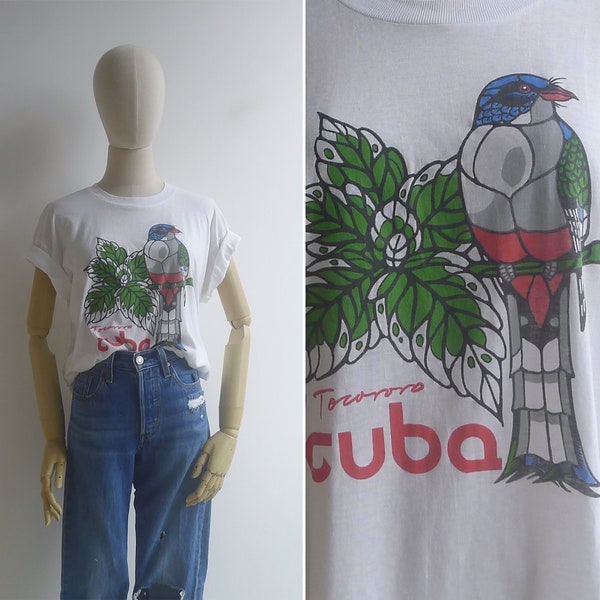 SALE - Vintage '80s Tocororo Cuba Souvenir T-Shirt XS S M L