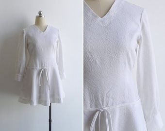 Vintage '70s White Textured Mod Dropwaist Dress XS-S