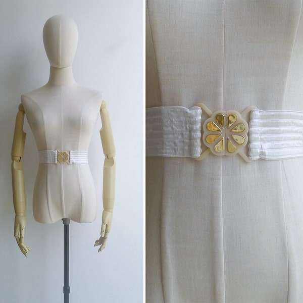SALE - Vintage '80s White Stretch Belt with Gold Plastic Buckle Front XS S M L XL (One Size)