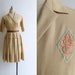 see more listings in the Robes vintage section