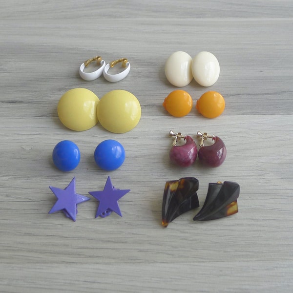 SALE - Vintage '80s 'Color Me Beautiful' Retro Clip On Earrings