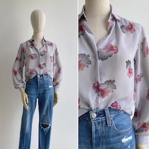 Vintage 1980s Grey Floral Print Blouse XS-S, Retro Collared Button Front Shirt with Long Sleeves, Feminine Pastel Top