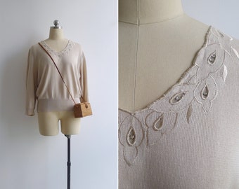 50% OFF - Vintage '80s Sand Beige Cutout Embroidery Knit Top with Diamanté's M L XL