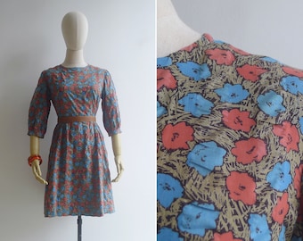 SALE - Vintage '70s Red & Blue Poppy Floral Mod Olive Green Dress M