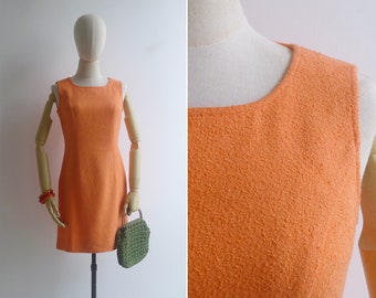 SALE - Vintage '90s Does '70s Bright Coral Orange Bouclé Shift Dress S