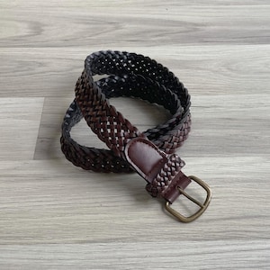 Vintage 1980s Dark Brown Faux Leather Braided Belt XS S M L, Classic Retro Style with Antiquated Buckle Front