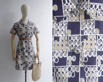 Vintage '70s Geometric Op Art Print Mod Collared Dress M-L