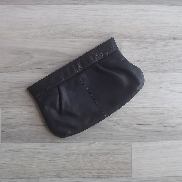 SALE - Vintage '80s Black Faux Leather Clutch Purse