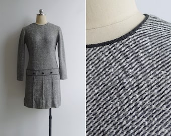 SALE - Vintage '60s Grey Wool Knit Mod Dropwaist Dress XS-S