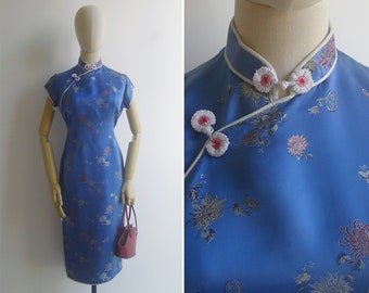 Vintage jaren '50 blauwe chrysant bloemenbrokaat Cheongsam M