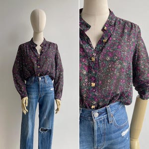 Vintage 1980s Purple Floral Blouse with Mandarin Collar S-M, Japanese Retro Long Sleeve Gathered Top, Cream Enamel Button Front