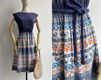 Vintage 80s Boho Aztec Folk Art Print High Waist Dress XS-S, Retro Navy Two Tone A-Line Midi with Matching Belt
