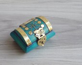 Vintage 70 39 s Turquoise Carved Bone Brass Trinket Case