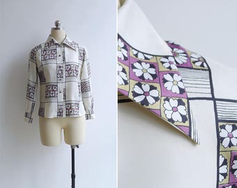 Vintage '70s 'Flower Power' Kitschy Mod Silky Collared Shirt XS-S