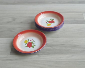 Vintage 1950s Kitschy Enamel Red Floral Side Plates, Retro Round Flat Dish, Enamelware Kitchenware