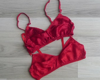 Vintage '60s Red Silk Embroidered Bra Bralette XS