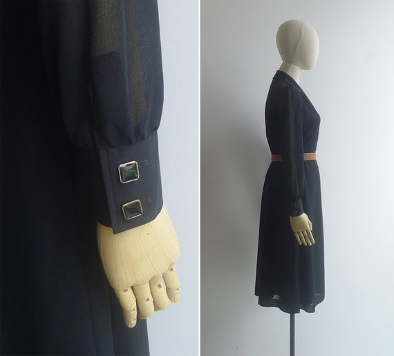 SALE - Vintage '70s Classic Little Black Dress XS… - image 5