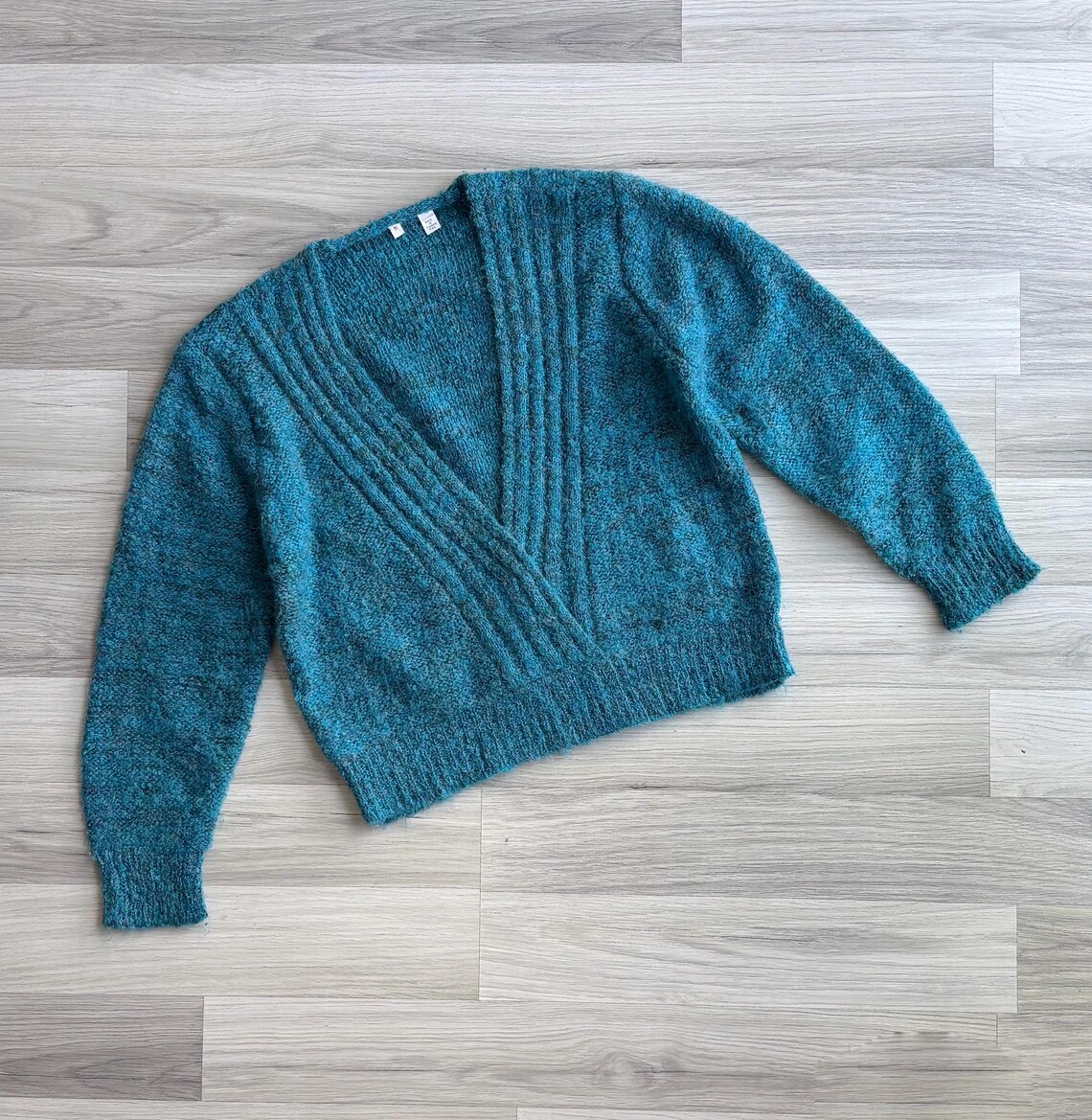 Vintage 80s Teal Blue Deep V-Neck Jumper XS S M, Retro Wool Blend Knit Sweater, foto 4 di 5